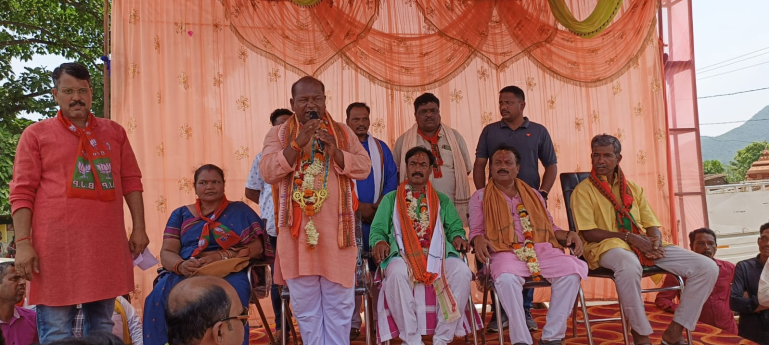 ନବ ନିର୍ବାଚିତ କନ୍ଧମାଳ ସାଂସଦ ଙ୍କୁ ବିପୁଳ ସମ୍ବର୍ଦ୍ଧନା