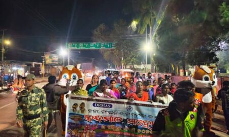 କନ୍ଧମାଳ ମହୋତ୍ସବ ପାଇଁ ମଶାଲ ଓ ମାସ୍କଟ ର ଶୁଭାରମ୍ଭ,ଜିଲ୍ଲାର ବିଭିନ୍ନ ସ୍ଥାନରେ ଭବ୍ୟ ସମ୍ବର୍ଦ୍ଧନା