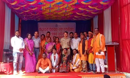 ଗଞ୍ଜେଇ ଚାଷ ଓ ଚାଲାଣ ରୋକିବାକୁ ପ୍ରଶାସନର ଅଭିନଵ ପ୍ରୟାସ,  ଜନ ସମ୍ପର୍କ ଓ ପଥପ୍ରାନ୍ତ ନାଟକ ମାଧ୍ୟମରେ ସଚେତନତା