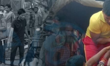 ଭାରସାମ୍ୟ ହରାଇ ଓଲଟିଲା ଅଟୋ, ୬ ଆହତ