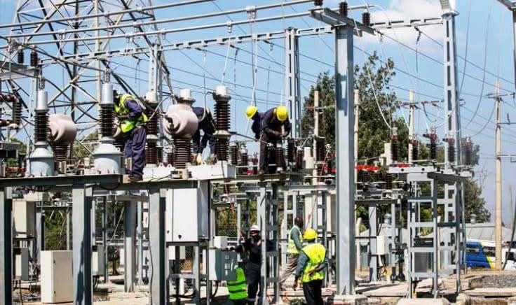 ବାଲିଗୁଡାରେ ପ୍ରବଳ ଖରା ଓ ଗରମ ସାଙ୍ଗକୁ ଅଘୋଷିତ ବିଜୁଳି କାଟ୍ କୁ ନେଇ ଉପଭୋକ୍ତାଙ୍କ ମହଲରେ ଅସନ୍ତୋଷ: ଜନଜୀବନ ଅସ୍ତବ୍ୟସ୍ତ